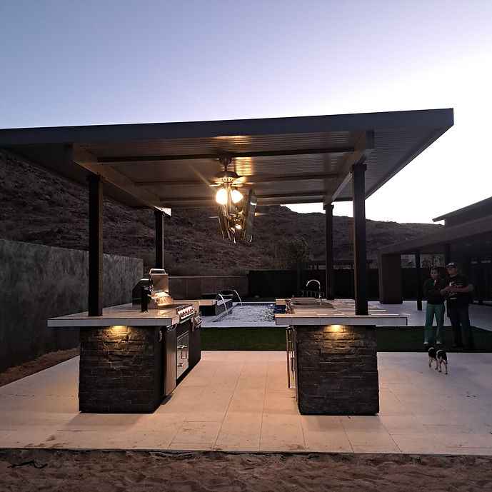 KoKoMo Big Island Sports Bar Outdoor Kitchen Grill – Dual 55” TVs + Built-In BBQ